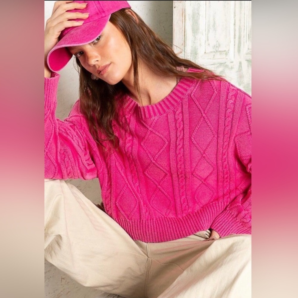 POL Fuchsia Cropped Sweater